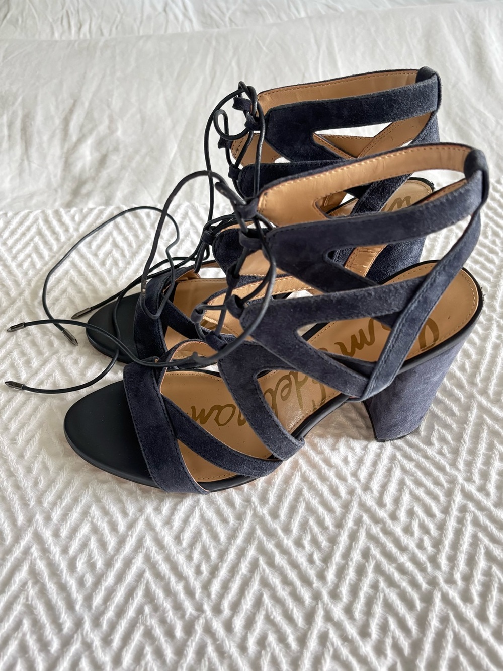 NWOB Sam Edelman Yardley Suede Lace Up Heels